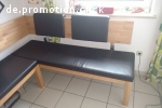 Moderne Eckbank aus Massivholz und Leder in sehr gutem Zusta